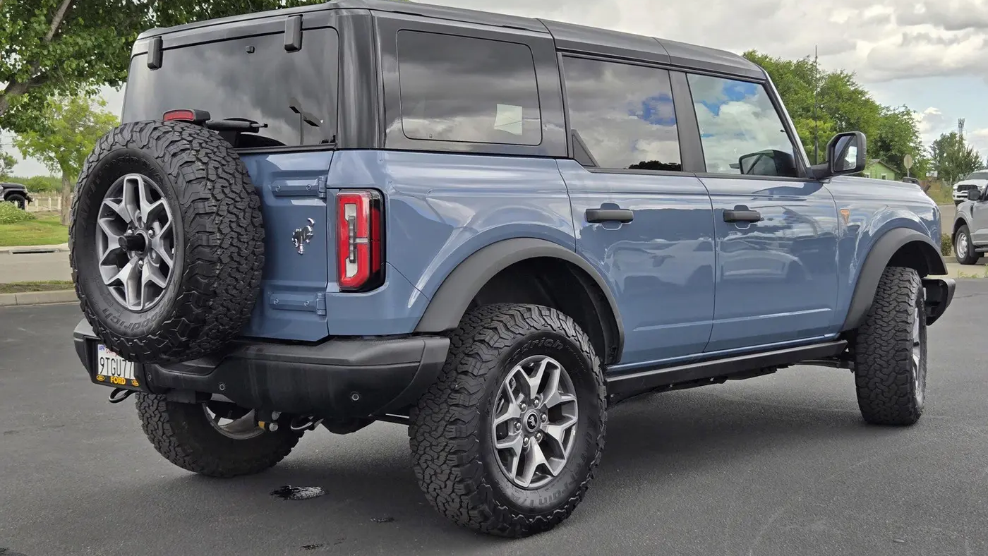 2025 Ford Bronco Badlands