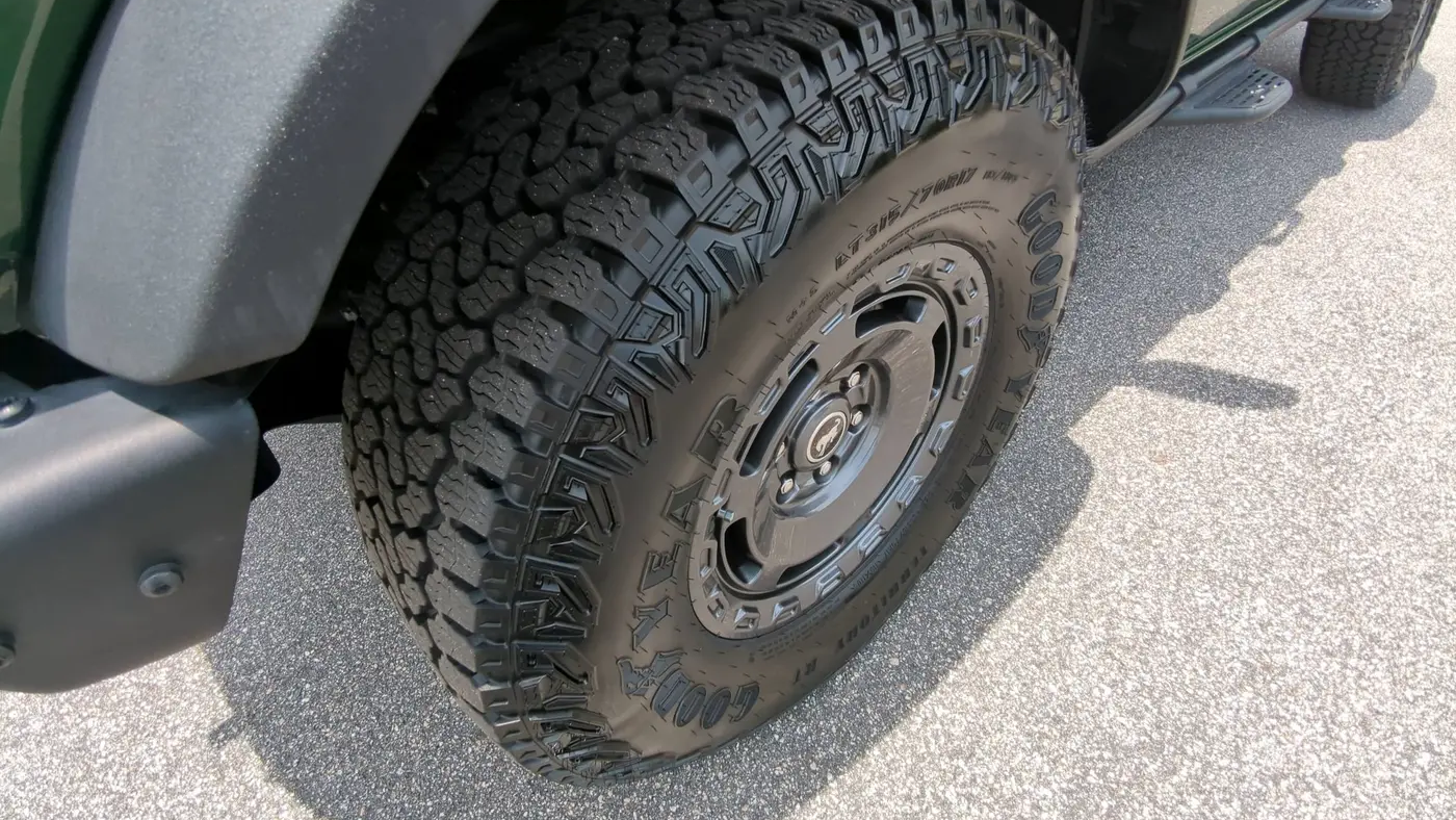 2025 Ford Bronco Badlands