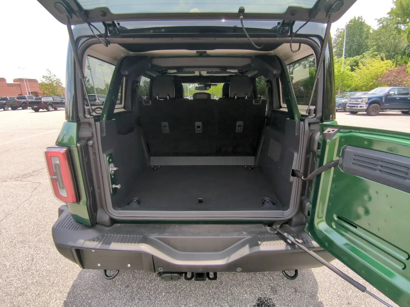 2025 Ford Bronco - $52,782