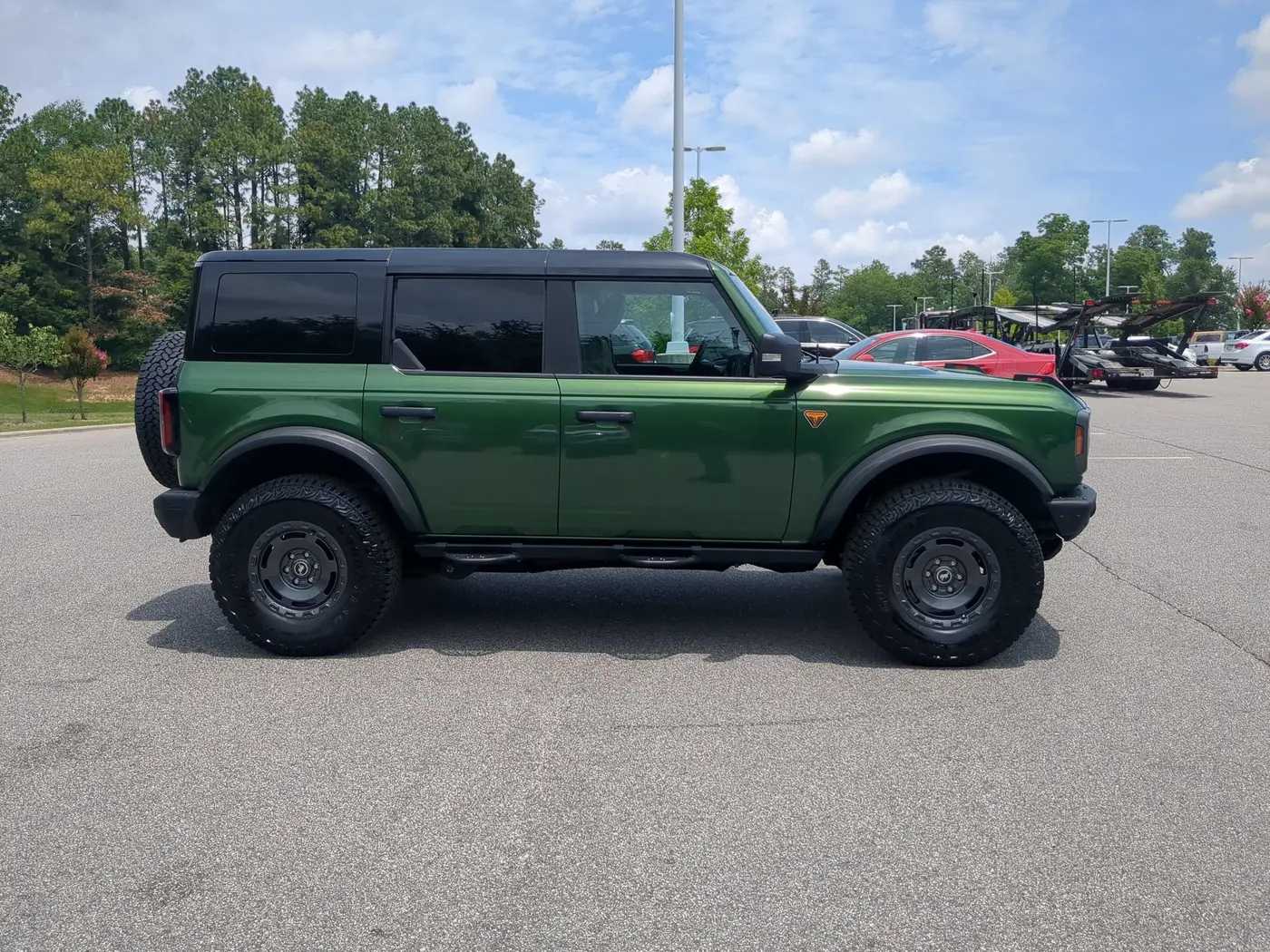 2025 Ford Bronco - $52,782