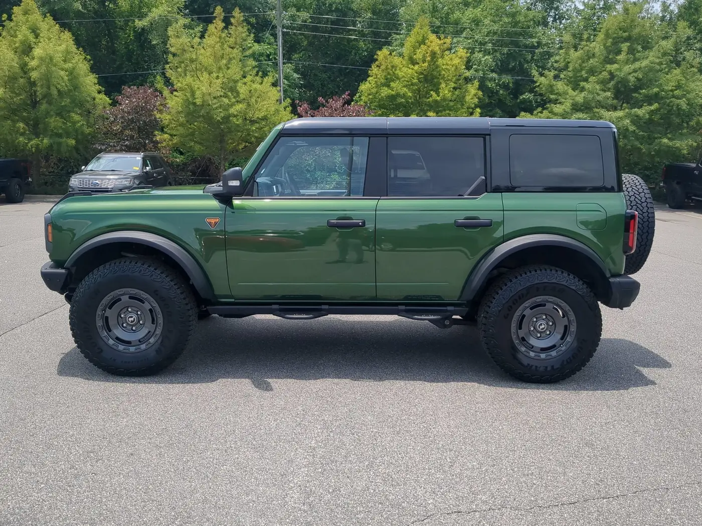 2025 Ford Bronco - $52,782