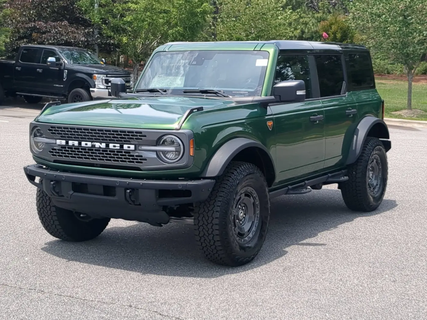2025 Ford Bronco - $52,782