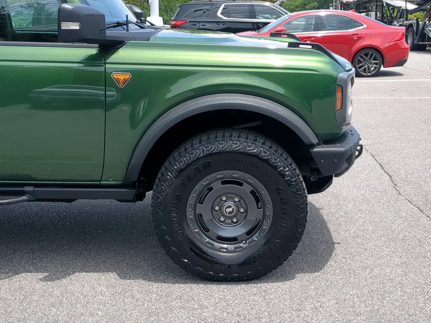 2025 Ford Bronco - $52,782