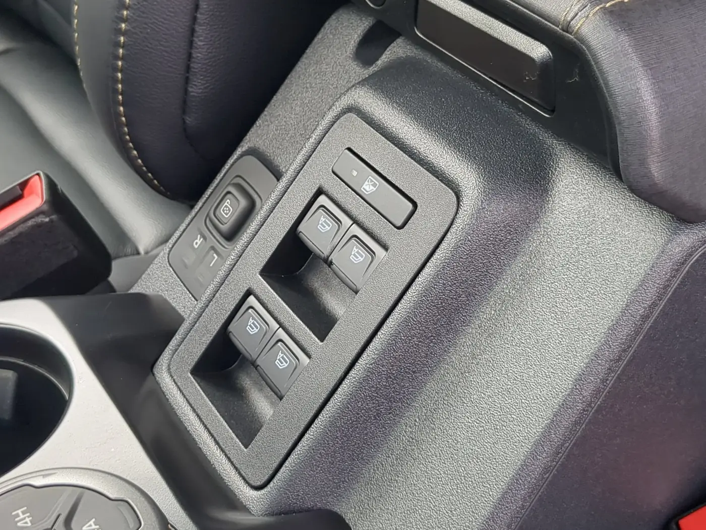 2025 Ford Bronco - $52,782