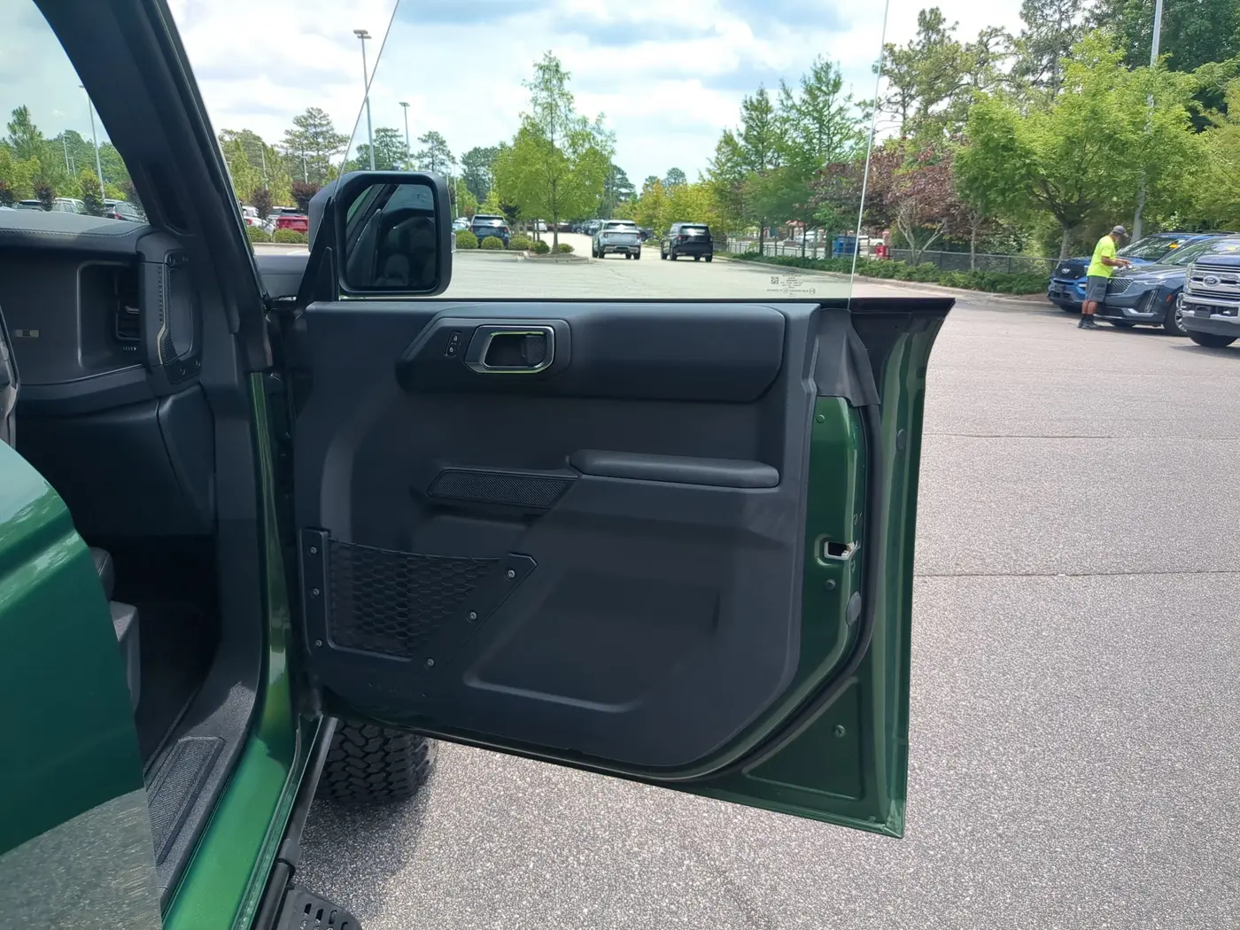 2025 Ford Bronco - $52,782