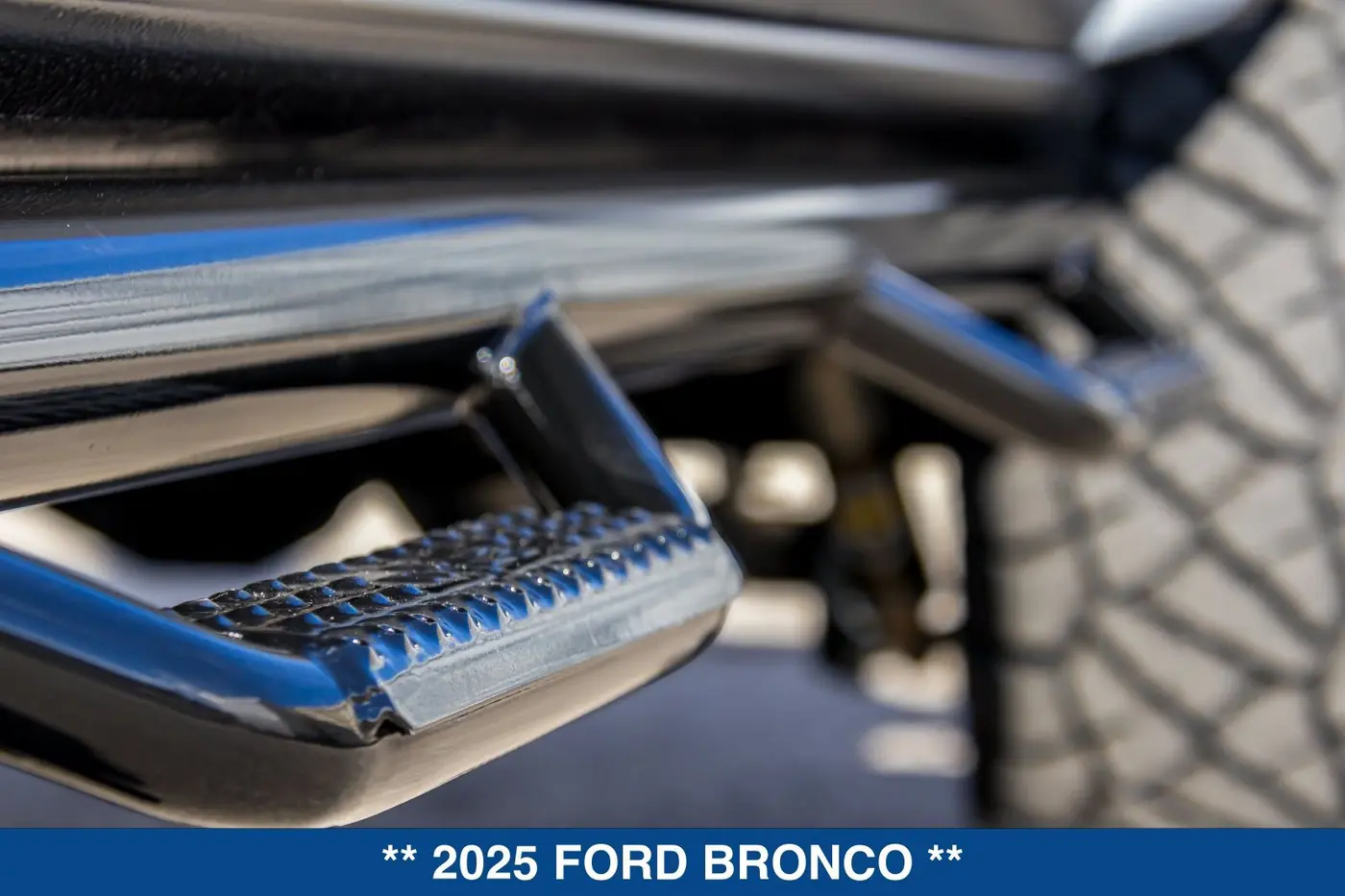 2025 Ford Bronco - $74,299