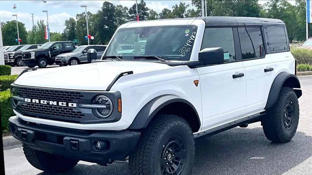2026 Ford Bronco Badlands