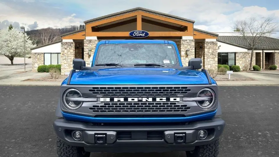 2025 Ford Bronco Badlands