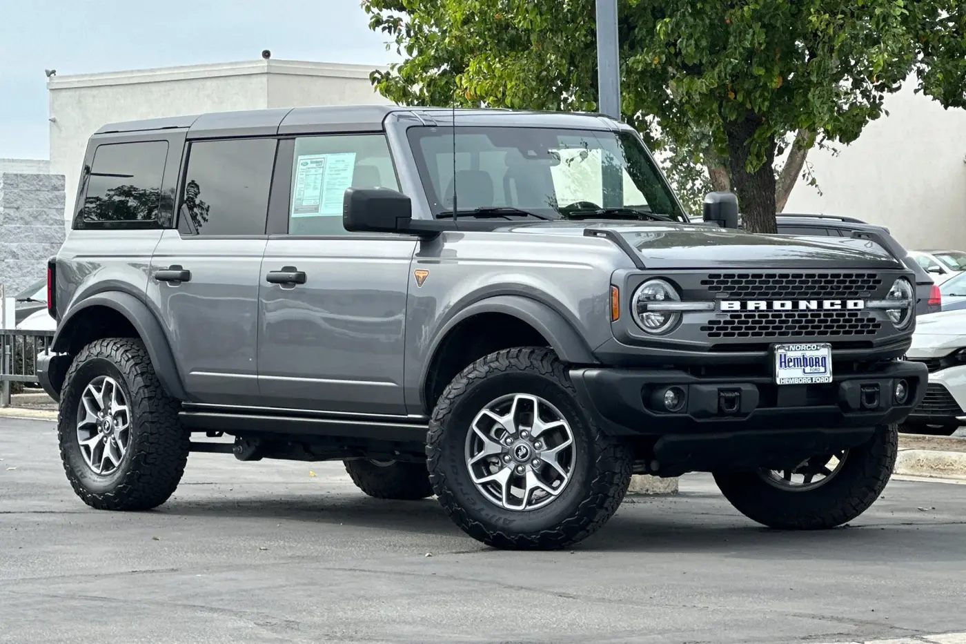 2025 Ford Bronco - $50,910