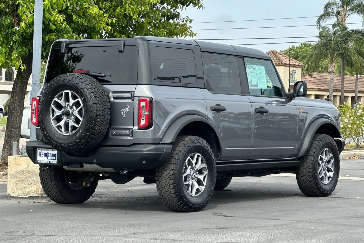 2025 Ford Bronco - $50,910