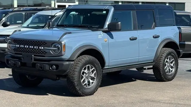 2025 Ford Bronco Badlands