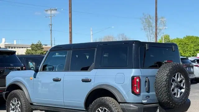 2025 Ford Bronco Badlands