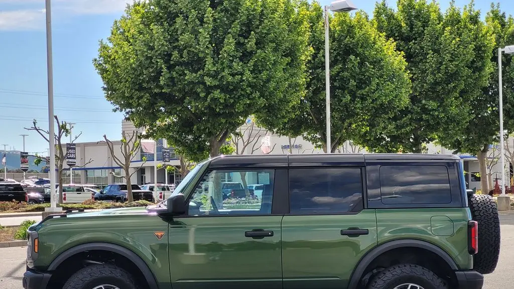 2025 Ford Bronco Badlands