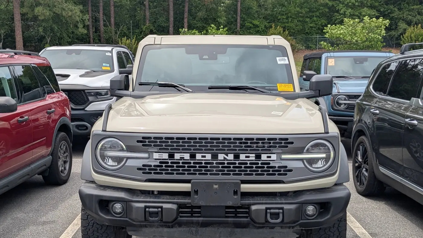 2025 Ford Bronco Badlands
