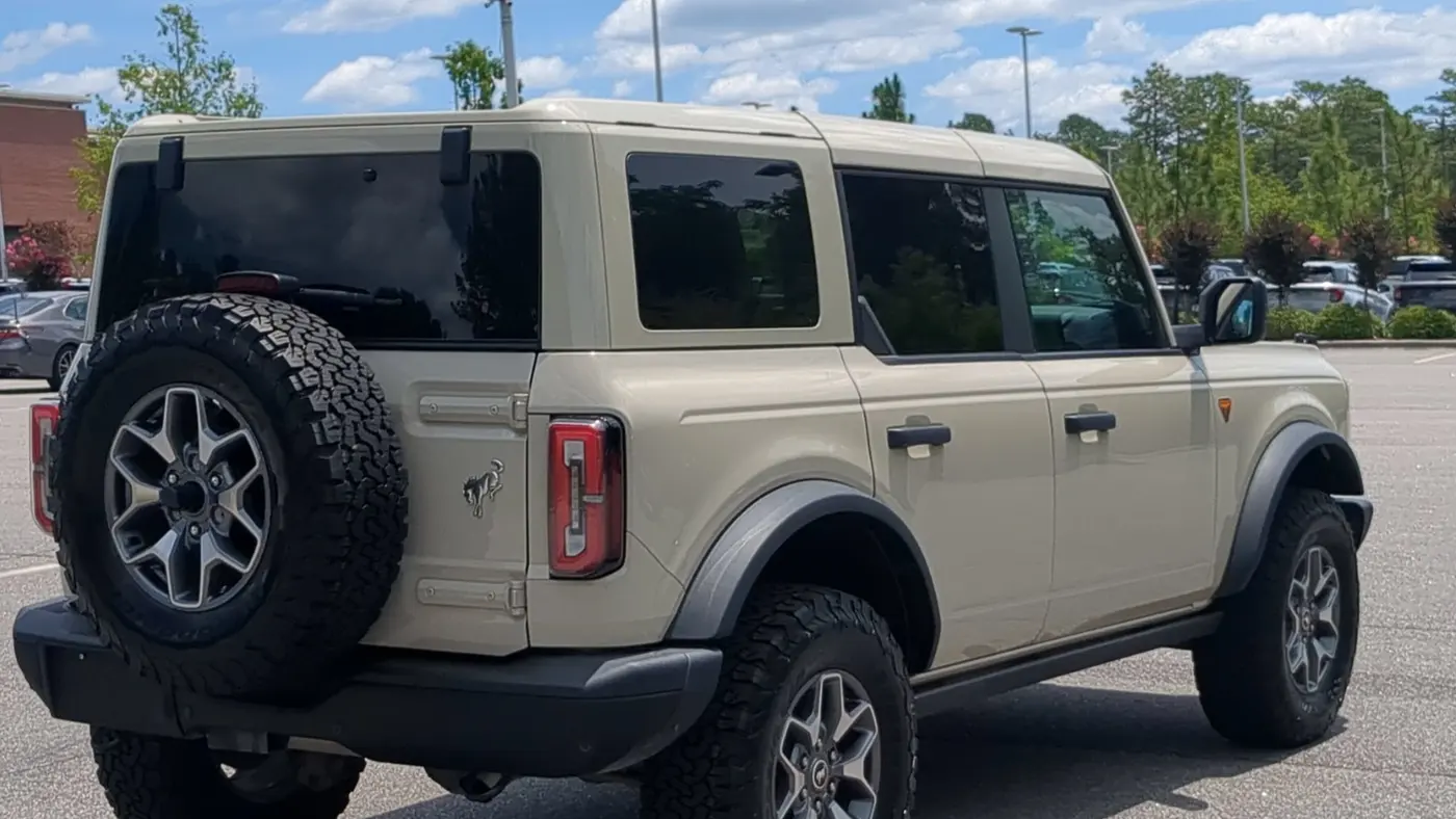 2025 Ford Bronco Badlands