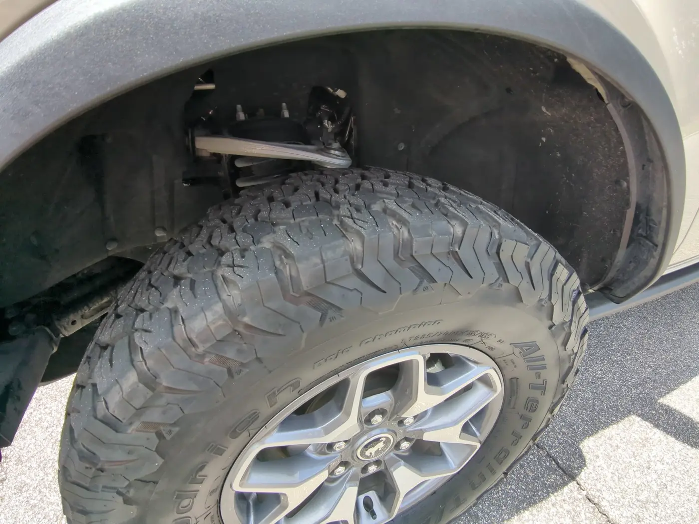 2025 Ford Bronco - $51,884