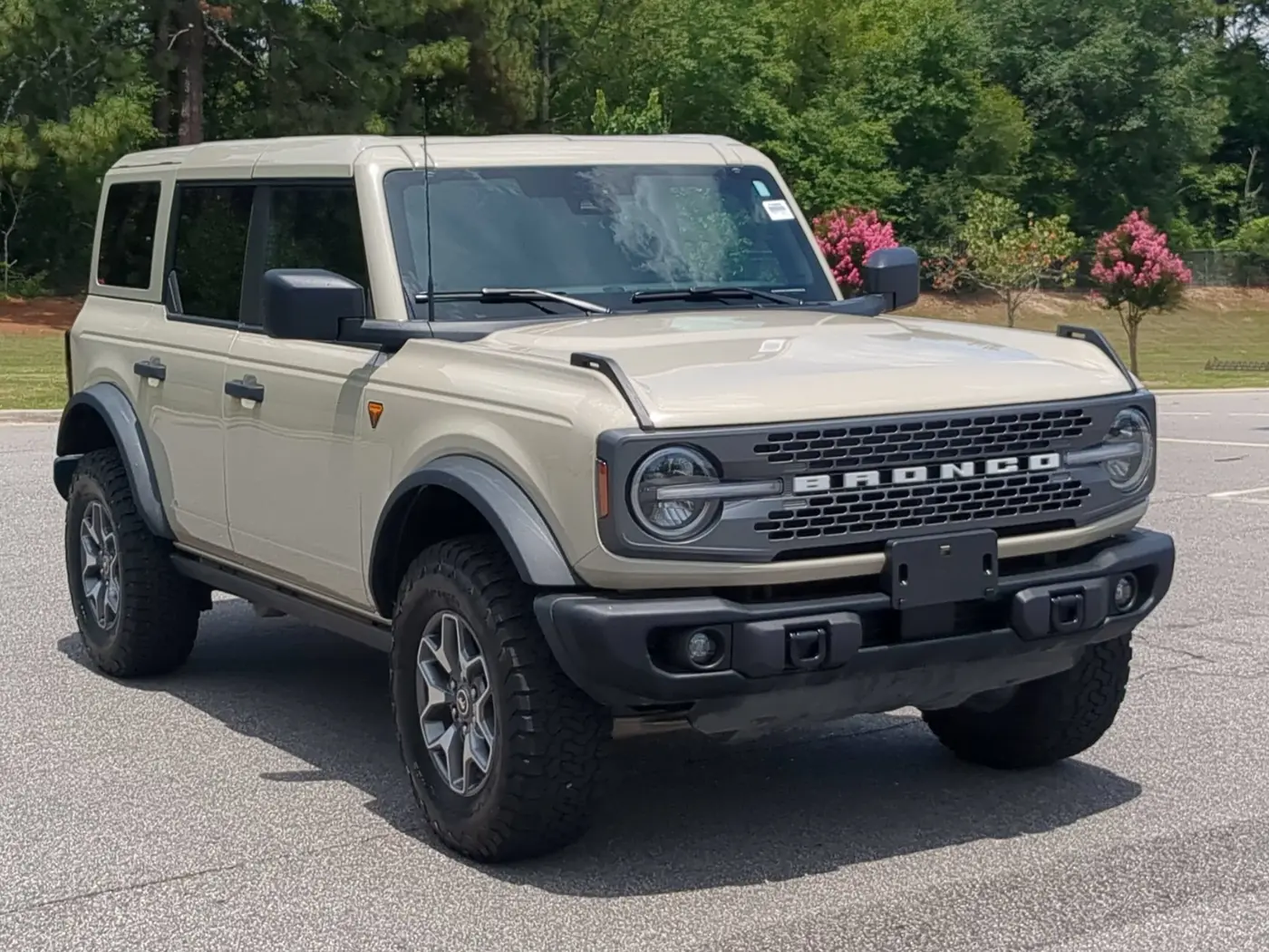 2025 Ford Bronco - $51,884