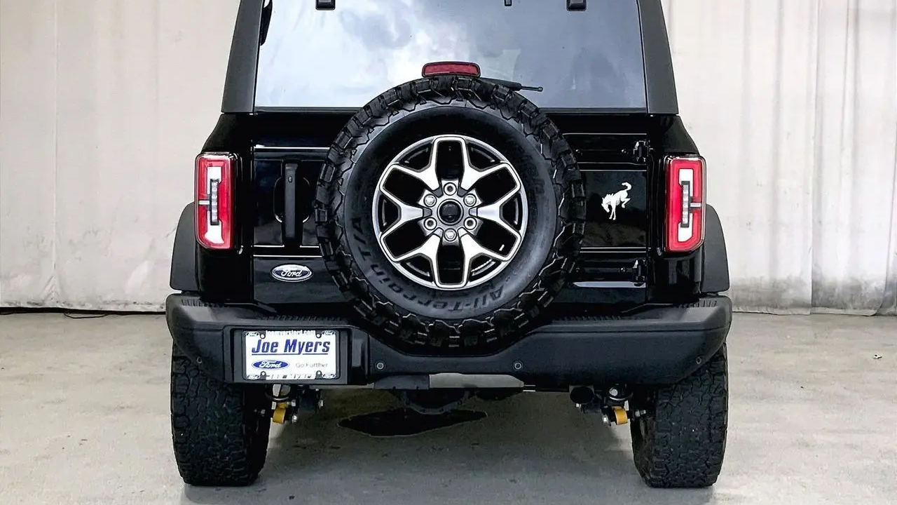 2025 Ford Bronco Badlands