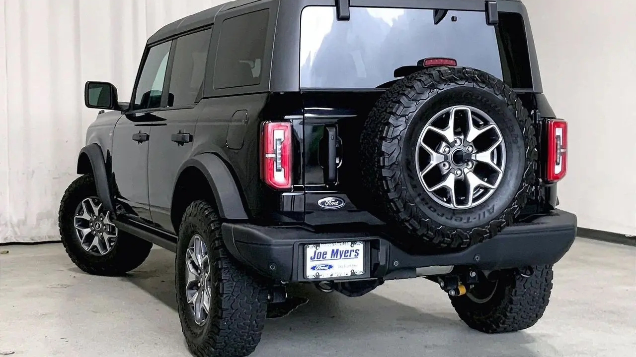 2025 Ford Bronco Badlands