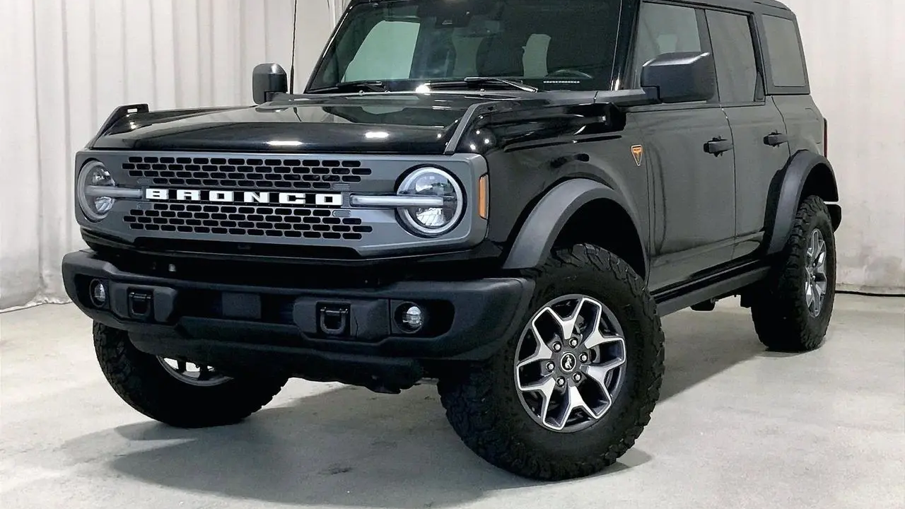 2025 Ford Bronco Badlands