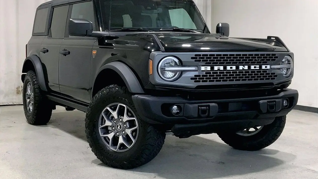 2025 Ford Bronco Badlands