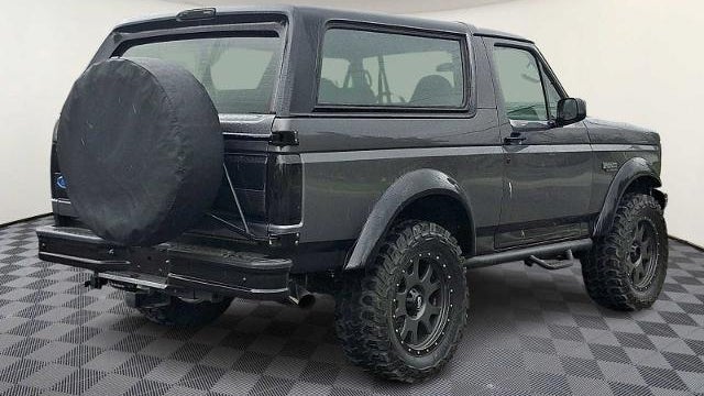 1996 Ford Bronco XLT