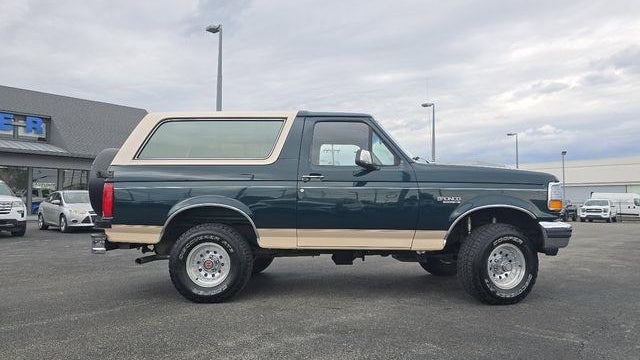 1992 Ford Bronco XLT