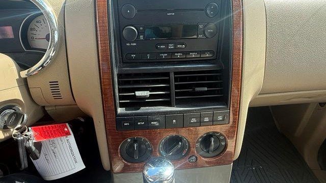 2007 Ford Explorer Eddie Bauer