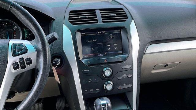 2011 Ford Explorer XLT
