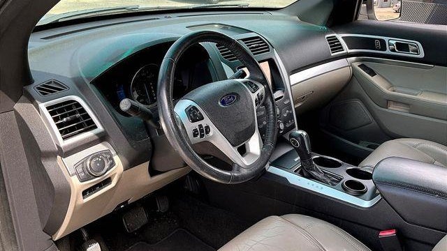 2011 Ford Explorer XLT