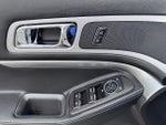 2012 Explorer Thumbnail 16