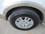 2011 Expedition EL Thumbnail 3