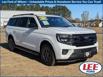 2025 Ford Expedition MAX 4X2 Active 4DR SUV
