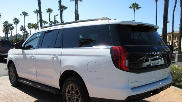 2025 Ford Expedition MAX Active