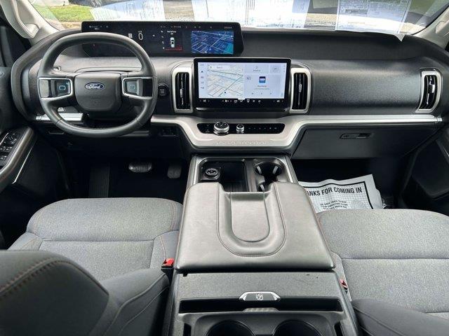 2025 Ford Expedition - $49,990