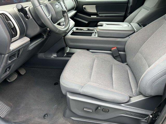 2025 Ford Expedition - $49,990