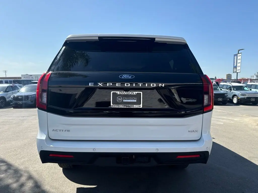2025 Ford Expedition - $48,588