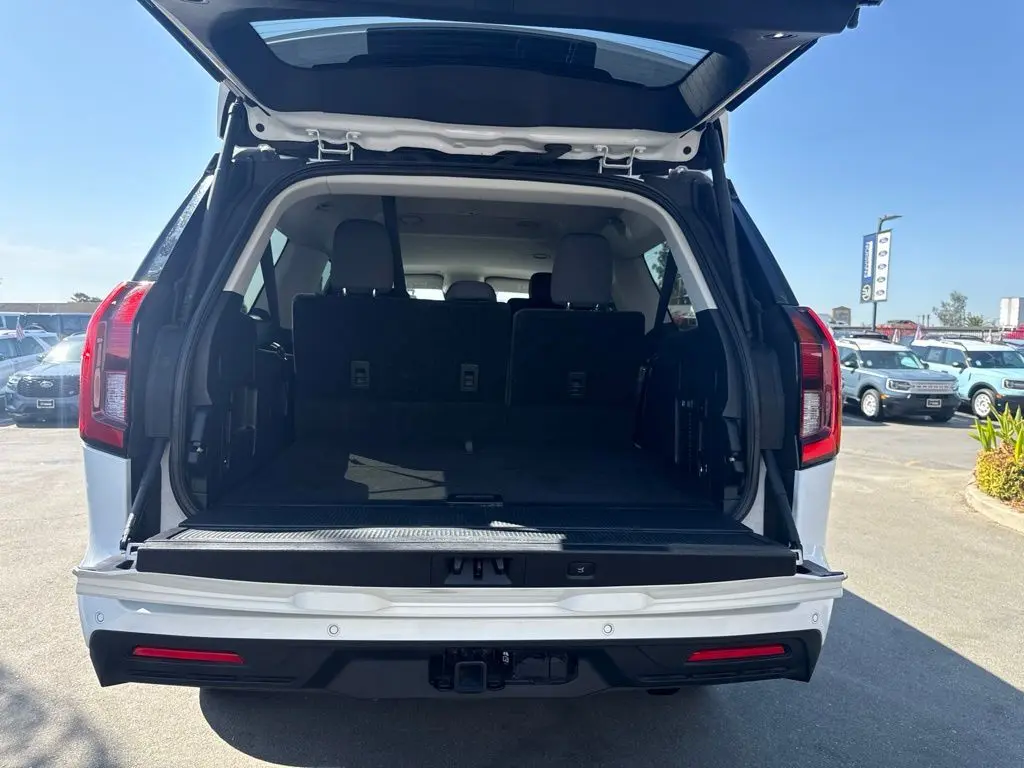 2025 Ford Expedition - $48,588