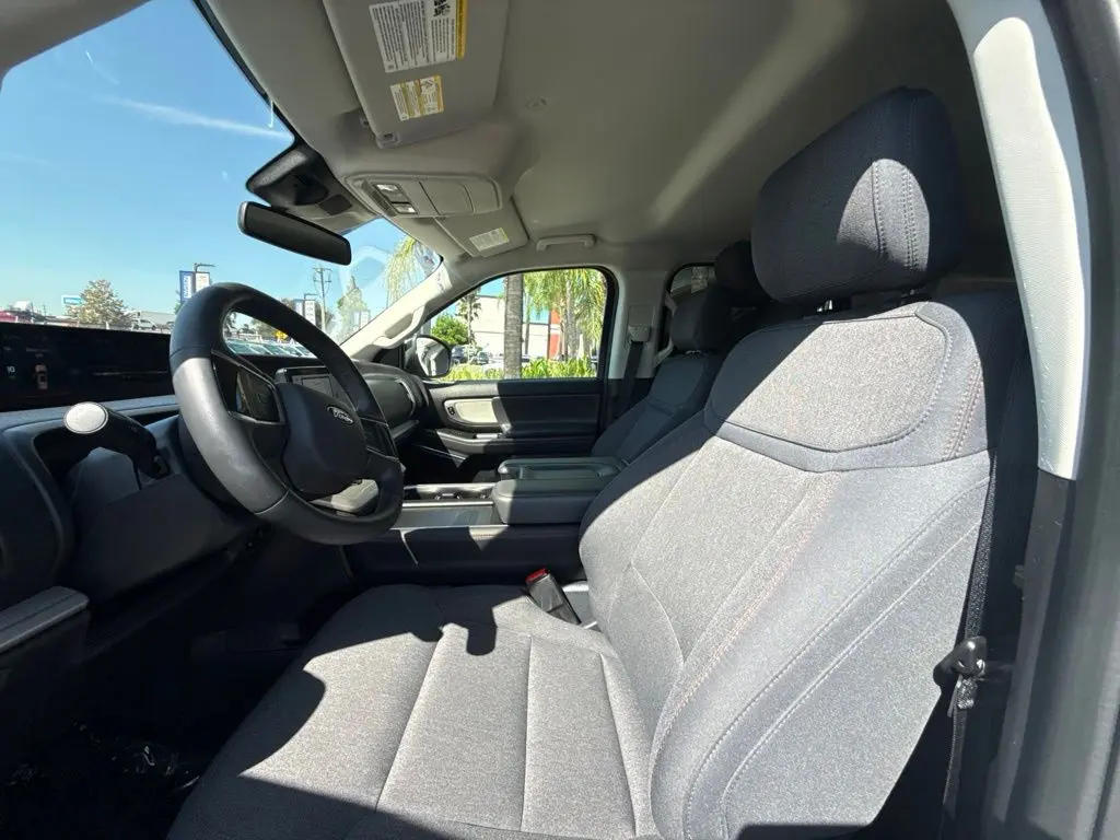 2025 Ford Expedition - $48,588
