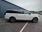 2025 Expedition MAX Thumbnail 4