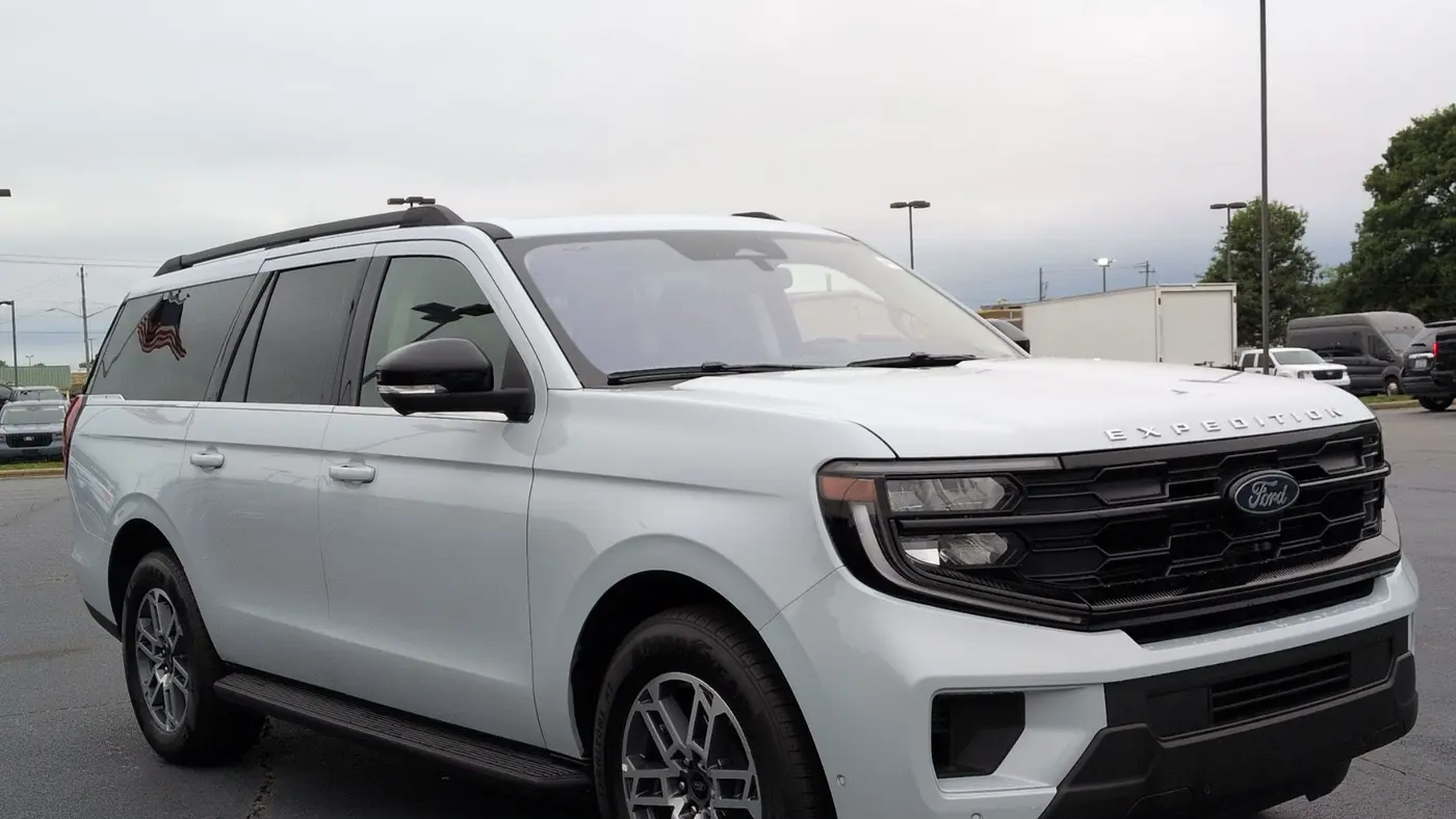 Preowned 2025 Ford Expedition MAX Active for Sale