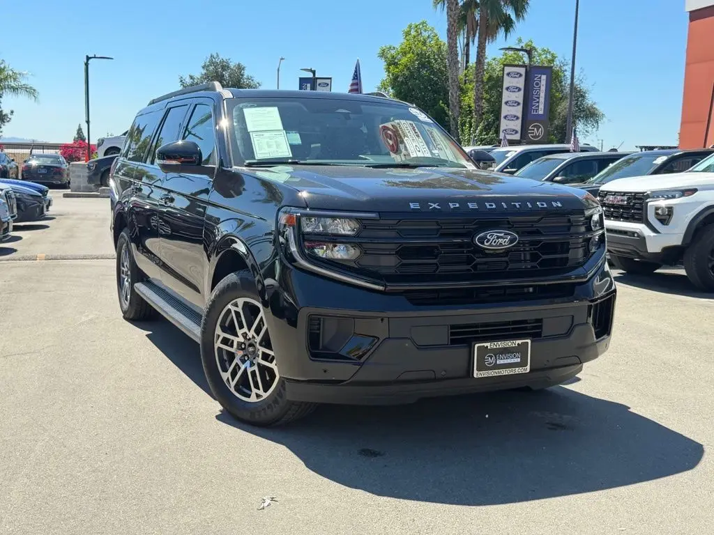 2026 Ford Expedition - $65,998