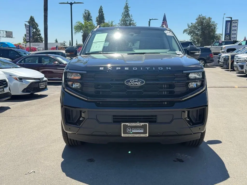 2026 Ford Expedition - $65,998