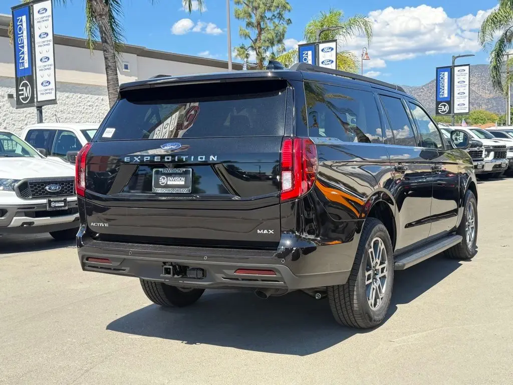2026 Ford Expedition - $65,998