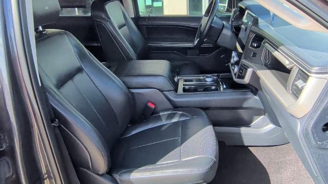 2023 Ford Expedition MAX XLT