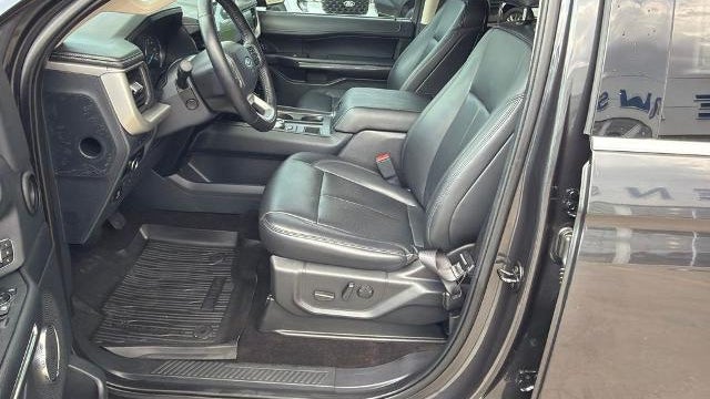 2023 Ford Expedition MAX XLT