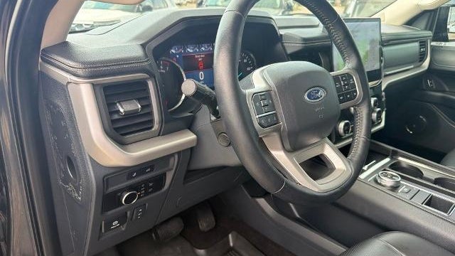 2023 Ford Expedition MAX XLT