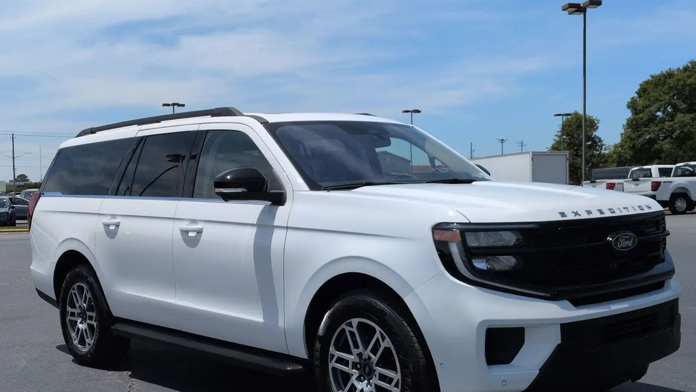 Preowned 2025 Ford Expedition MAX Active for Sale