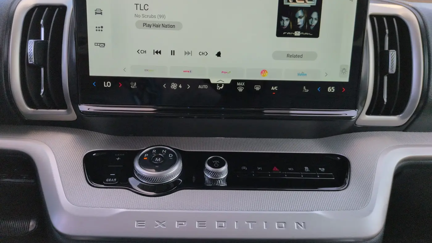 2025 Ford Expedition MAX Active