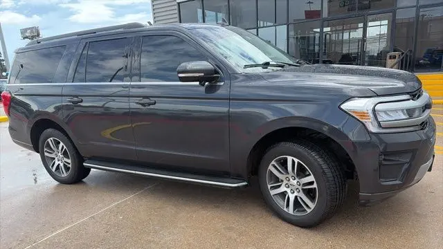 2022 Ford Expedition MAX XLT